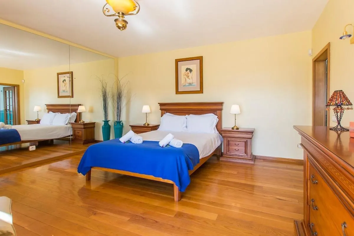 Villa Atlas Lagos 0*,